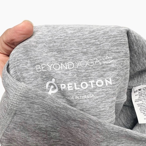 Beyond Yoga X Peloton Caught In The Midi Legging in Gray Size Small - Picture 5 of 8